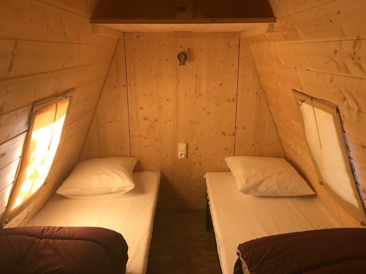 Campsite Camping Les Genets *