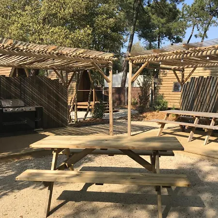 Camping Les Genets Hotel Saint-Jean-de-Monts Exterior photo