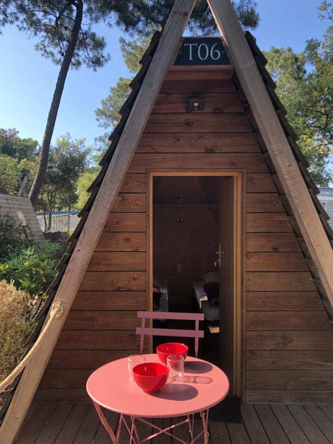 Camping Les Genêts * Saint-Jean-de-Monts